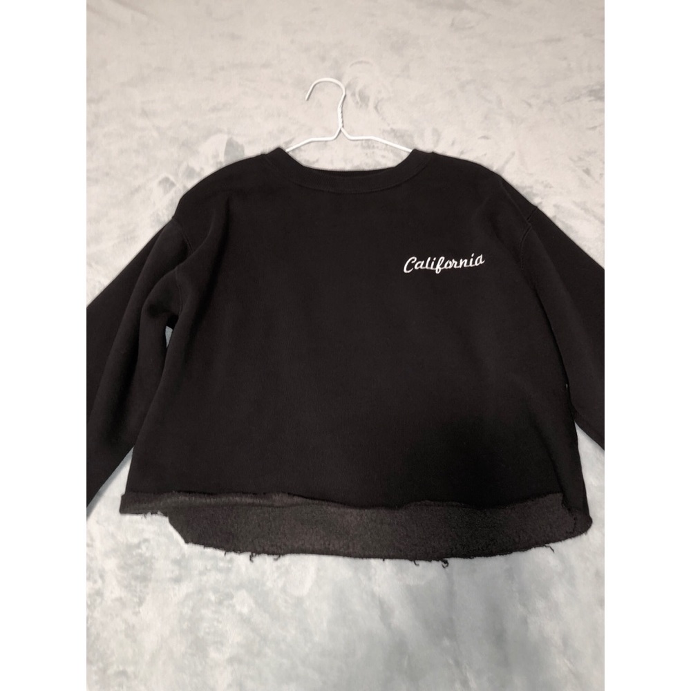 Brandy Melville cropped long sleeve